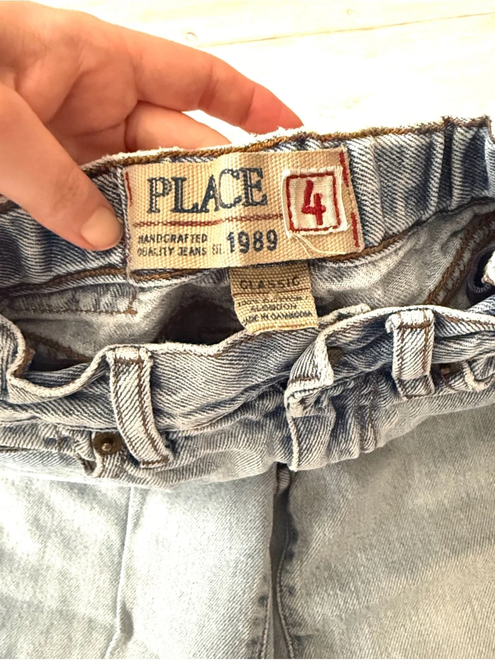 Boys Size 4 Lightwash Denim Jeans Straight Cut 4T Children’s Place